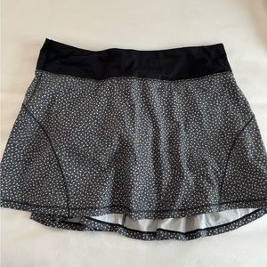 Lululemon skirt! Size 6